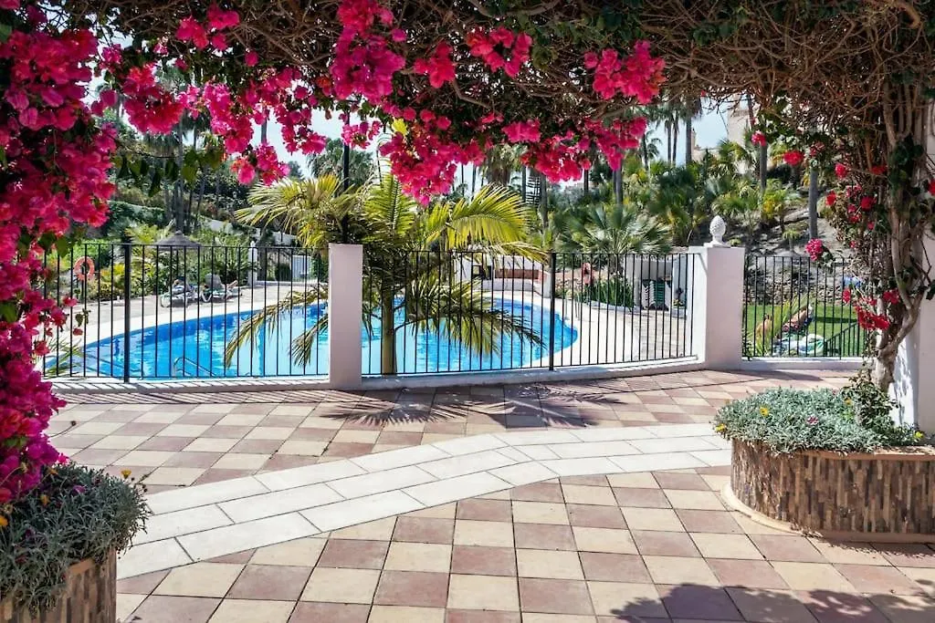 Oasis 16 Apartment Nerja